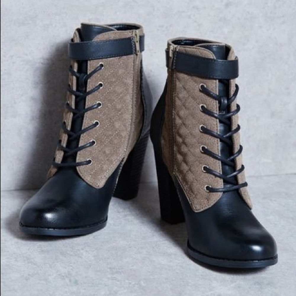 Quilted Lace Up Military High Heel Booties - Picture 2 of 3